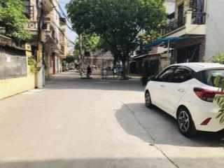 Bán gấp 80m*mặt tiền 5m đất đấu giá xã ngọc hồi phân lôôtô tránh giá chỉ 9.6 tỷ