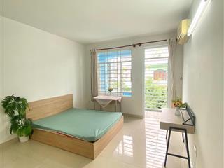 Cho thuê chdv q7  studio ban công full nội thất