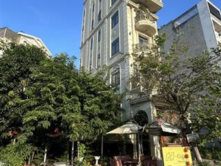 Hơn 10 tỷ  nhà 4 tầng 100m2 trong khu biệt thự  đường trải nhựa 10m có lề
