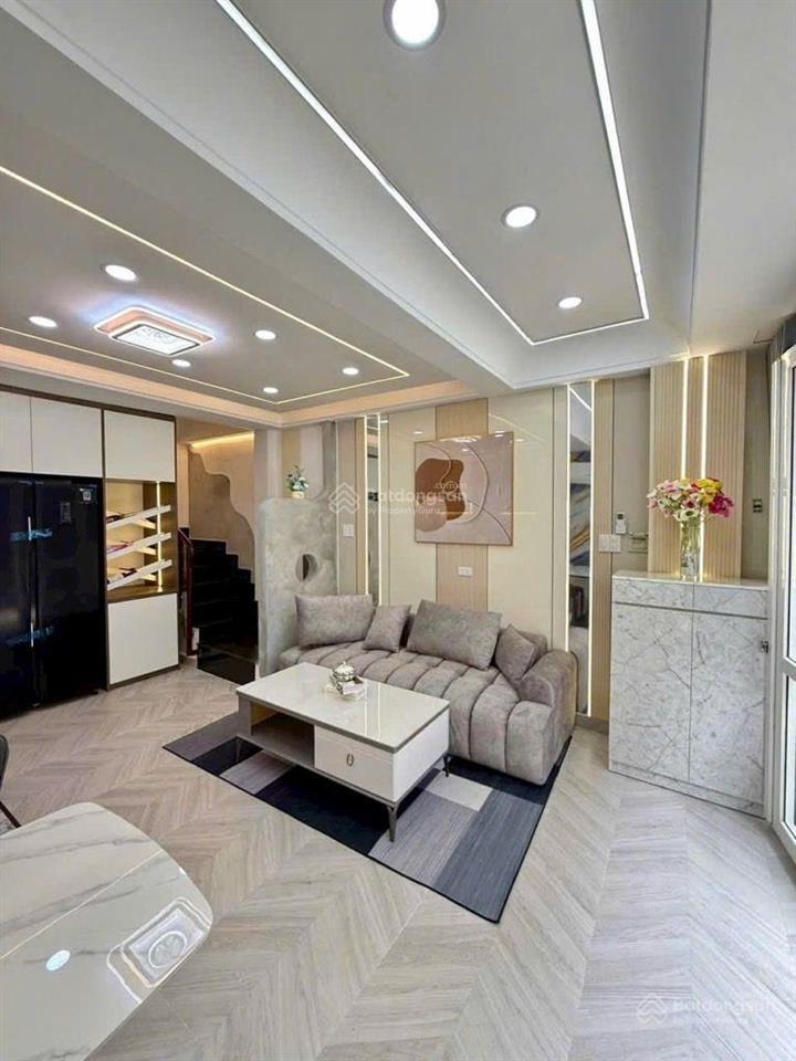 Bán nhà gấp ,hẻm 10m ,trải nhựa thẳng một trục, lê đức thọ, p16, gò vấp ,dt 90m2(4,2x24) n 10 tỷ