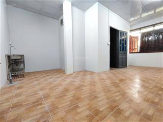 Cho thuê phòng trọ tầng trệt 30m2 hẻm 351 quốc lộ 13 sát vạn phúc city hẻm xe tải đến nhà