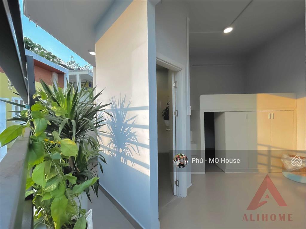 Cho thuê ch 2pn 2wc balcony full nt mới tinh phan xích long  phú nhuận, kế quận 1 có mgr