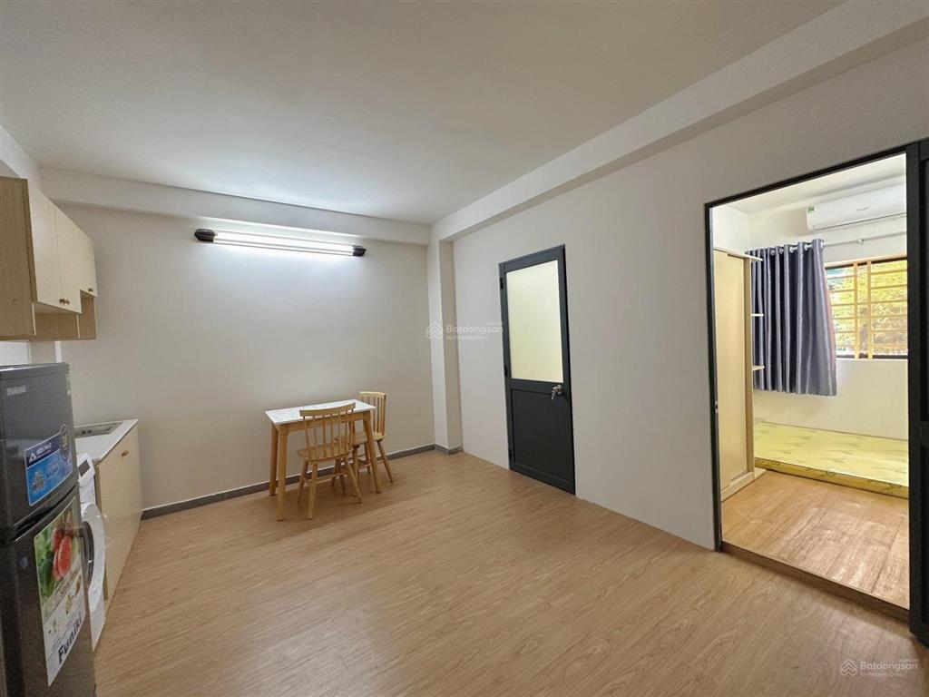 Căn hộ 2pn balcon full nt 65m2 | thành thái | big c miền đông | vạn hạnh mall | quận 10