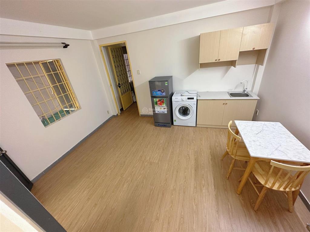 Căn hộ 2pn balcon full nt 65m2 | thành thái | big c miền đông | vạn hạnh mall | quận 10