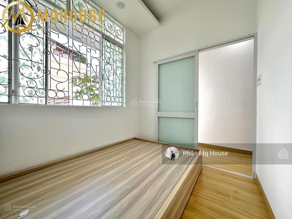 Cho thuê căn hộ 2pn 65m2 balcon full nt mới 100% ngay đào duy anh | cv gia định | ngã tư phú nhuận