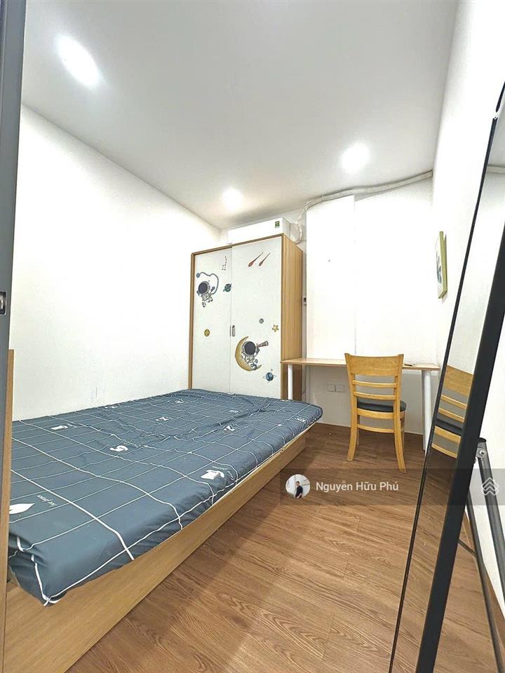 Cho thuê ch 2pn ban công full nt phan xích long | phú nhuận | bờ kè trường sa | 55m² | kế quận 1