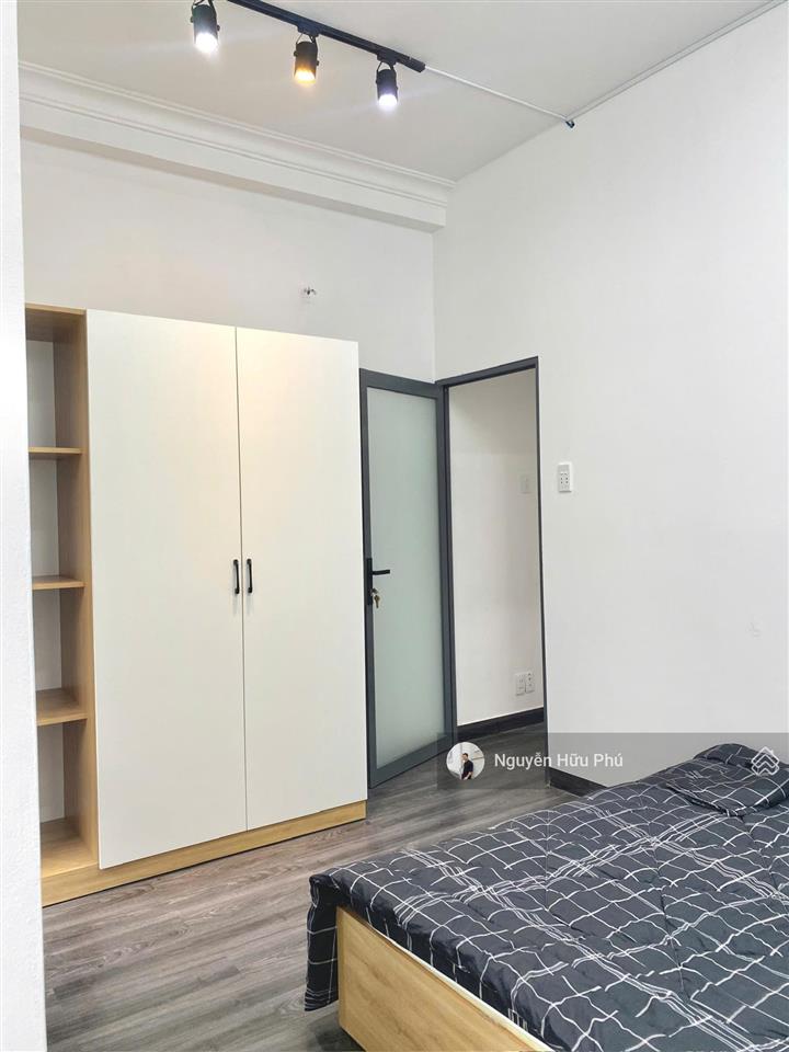 Cho thuê ch 2pn ban công full nt phan xích long | phú nhuận | bờ kè trường sa | 55m² | kế quận 1