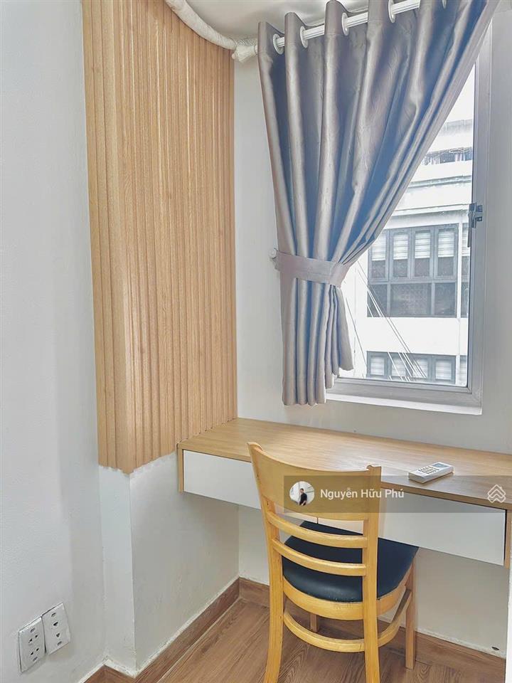 Cho thuê ch 2pn ban công full nt phan xích long | phú nhuận | bờ kè trường sa | 55m² | kế quận 1