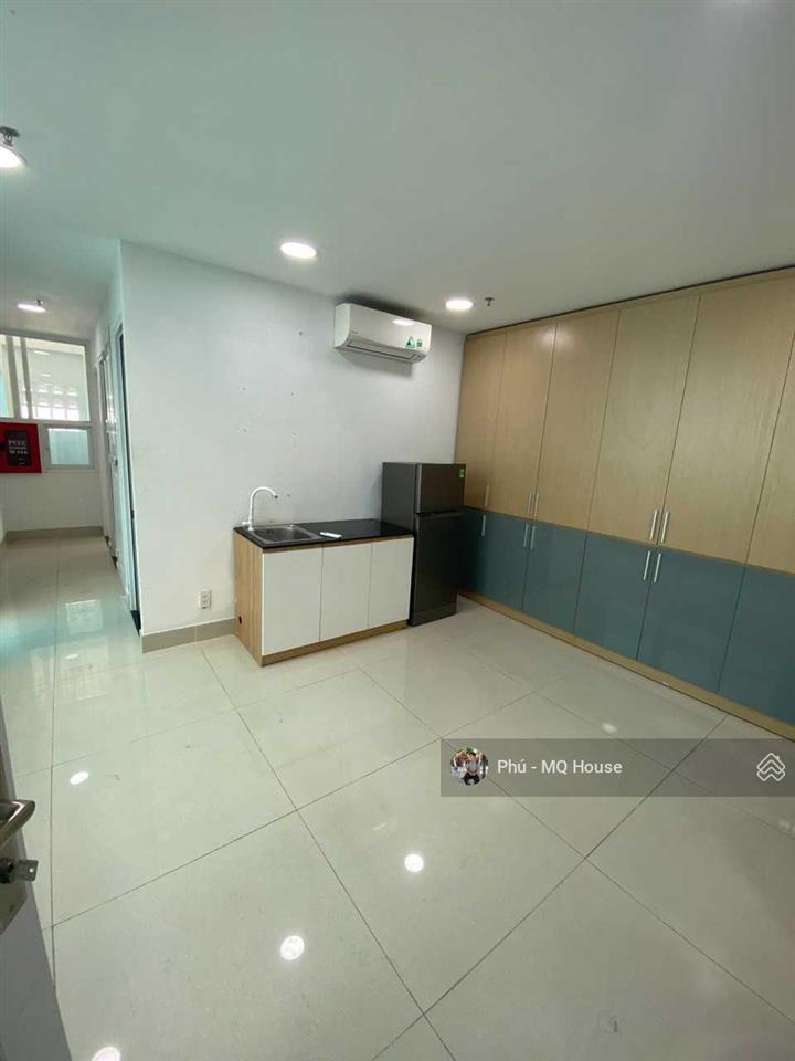 Ch 2pn 2wc balcony full nt ngay phạm văn đồng gần đại học văn lang cs3
