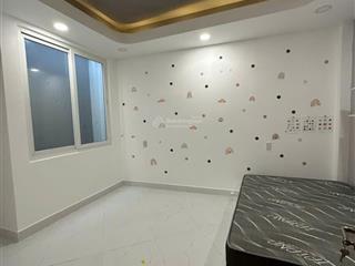 Bán nhà hẻm khu phố phan xích long dtcn 40m24 tầng nhà vào ở liền khu dân trí cao phù hợp ở gd