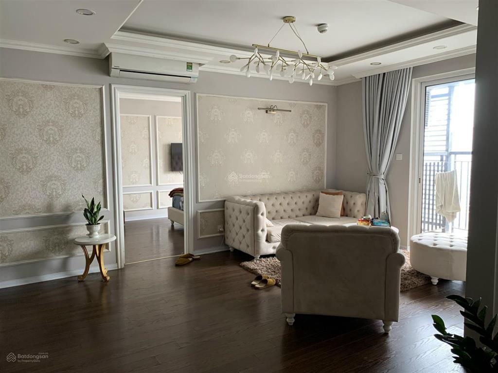 Cho thuê căn hộ 2pn full nội thất đẹp, nhà hướng mát, có slot để ôtô tại seasons avenue  hà đông