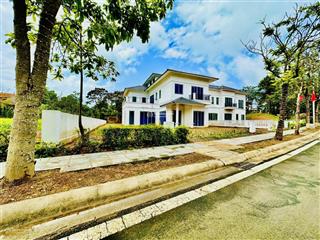 Chính chủ cần tiền bán gấp biệt thự 800m2 xanh villas giá siêu chiết khấu