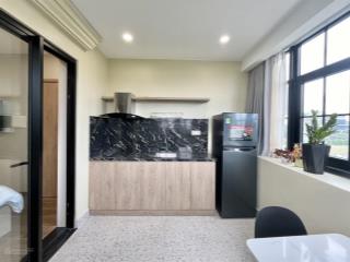 Chính chủ cho thuê căn hộ 1 phòng ngủ thiết kế hiện đại gần cầu sài gòn full nội thất