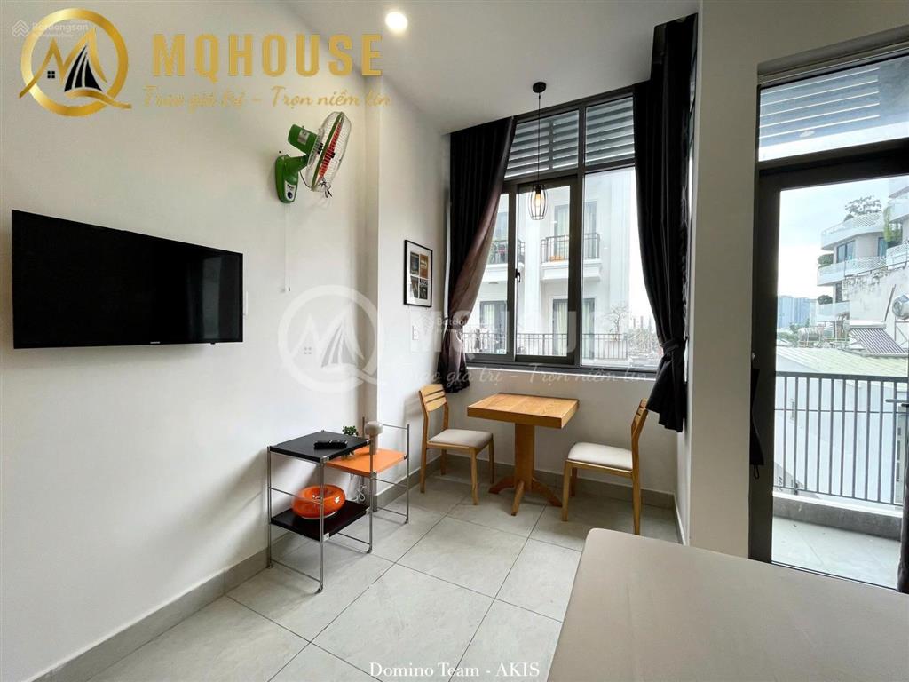 Căn hộ studio ban công view sông gần chợ thảo điền cách ga metro 10 phút di chuyển