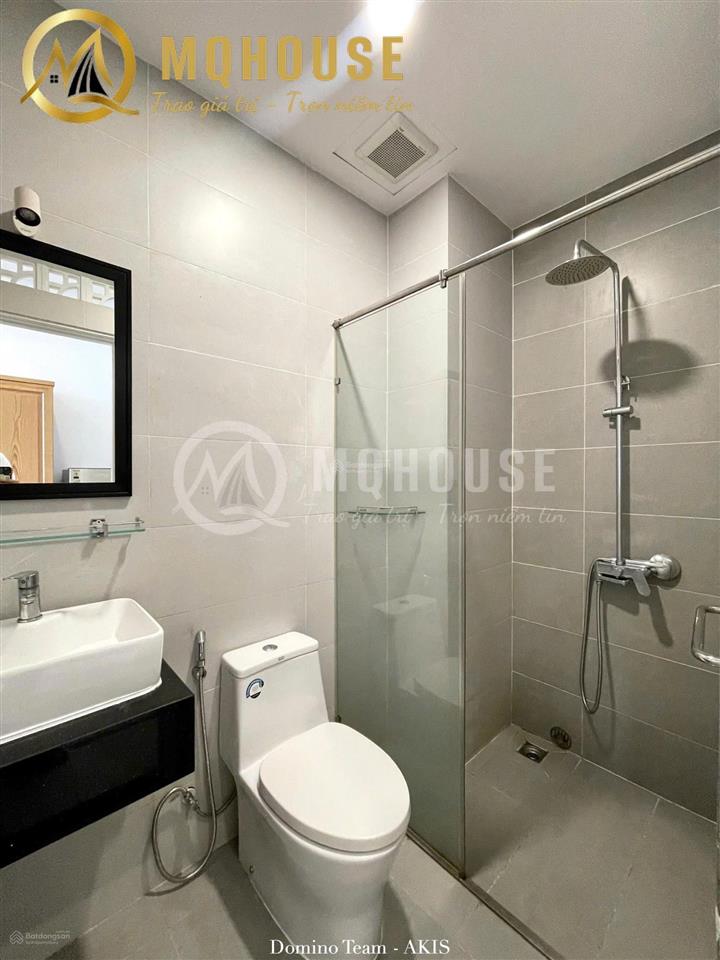 Căn hộ studio ban công view sông gần chợ thảo điền cách ga metro 10 phút di chuyển