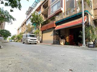 Liền kề lộc ninh sẵn nhà 4 tầng, 67,5m. trung tâm sầm uất, kinh doanh tấp nập. cơ sở hạ tầng đầy đủ