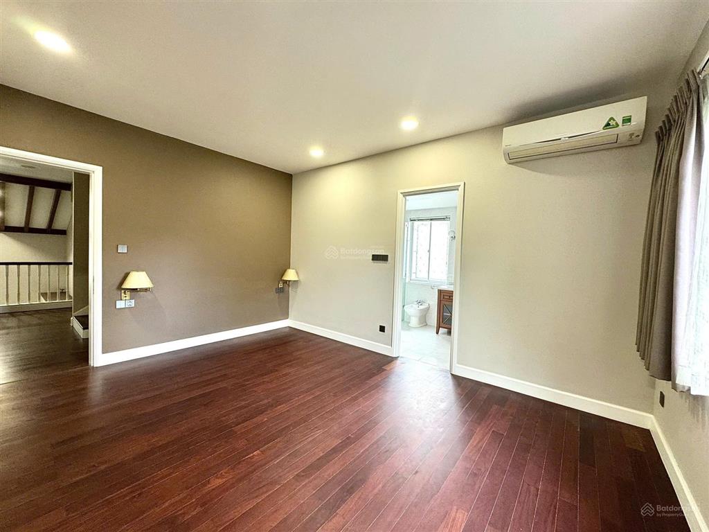 Cho thuê biệt thự sân vườn rộng (520m²  6pn) | trần não (q.2), tp. thủ đức