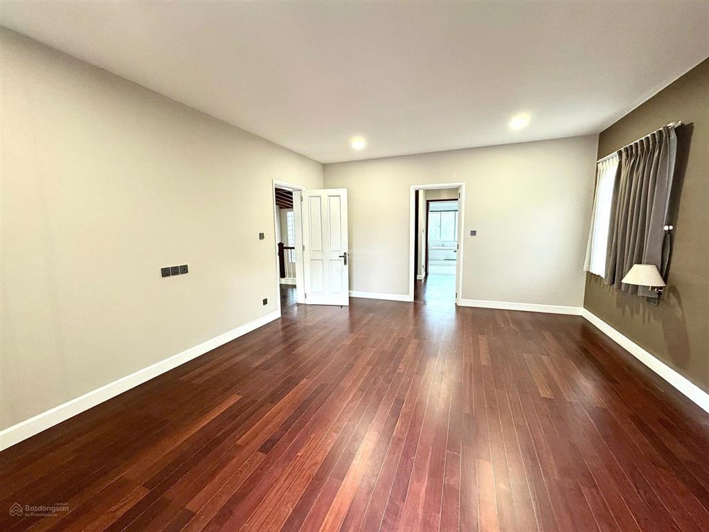 Cho thuê biệt thự sân vườn rộng (520m²  6pn) | trần não (q.2), tp. thủ đức