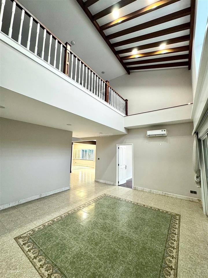 Cho thuê biệt thự sân vườn rộng (520m²  6pn) | trần não (q.2), tp. thủ đức