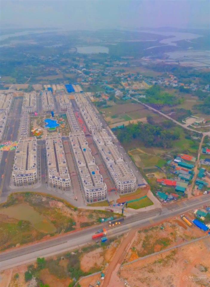 Quỹ căn độc quyền dự án vin móng cái giá chỉ nhỉnh 4 tỷ.  e trang tư vấn uy tín, tận tâm.