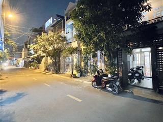 Bán lô góc 2 mặt tiền đường 10m, 3 tầng 70m2 đường số 59 , p 14, gò vấp.