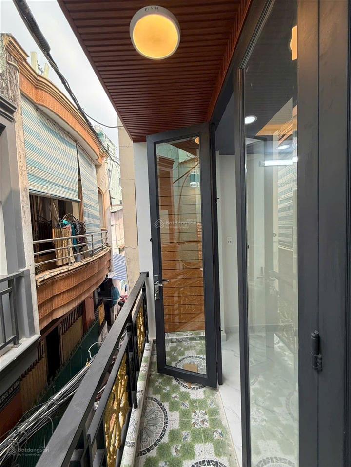 Nhà 3.2m dài 10m đúc 3 lầu hẻm 1/ đường an bình p5 q5