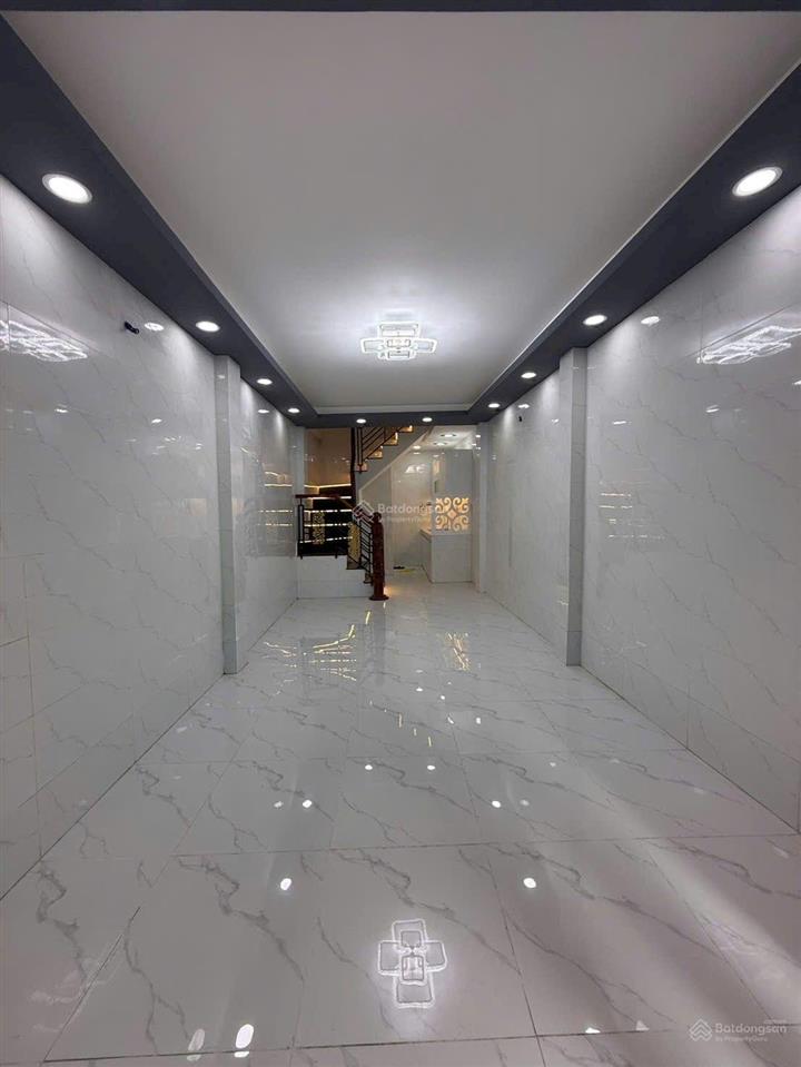 Nhà 3.2m dài 10m đúc 3 lầu hẻm 1/ đường an bình p5 q5