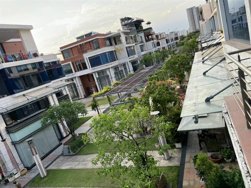 Chính chủ bán biệt thự galleria dt 7,15 x 24,5m (175m2) xd hầm, 4 lầu (giá 20 tỷ)  0909 904 ***