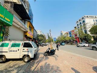 Bán đất cầu giấy, ô tô tránh, 18.5 tỷ, 62m2, kinh doanh sầm uất, chính chủ giá tốt.