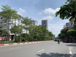 Bán gấp mặt phố hoàng quốc việt, giá đầu tư 205m2, 85 tỷ