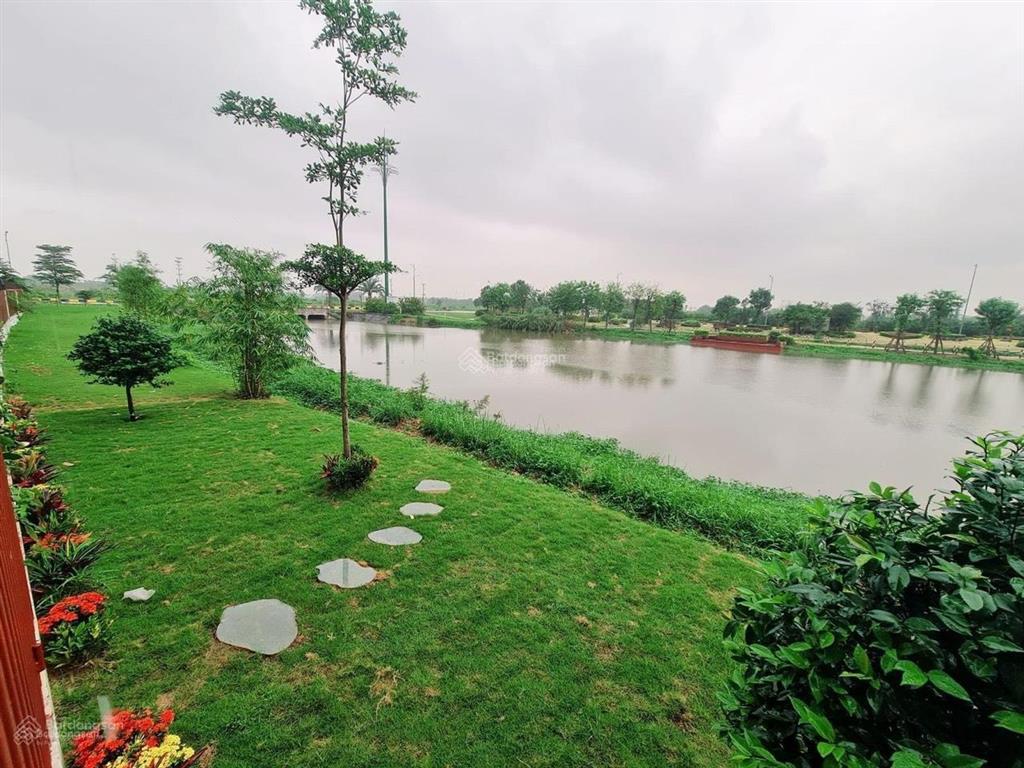 Sở hữu ngay biệt thự song lập 130.74m2  view sông, view công viên  giá chỉ 8 tỷ **