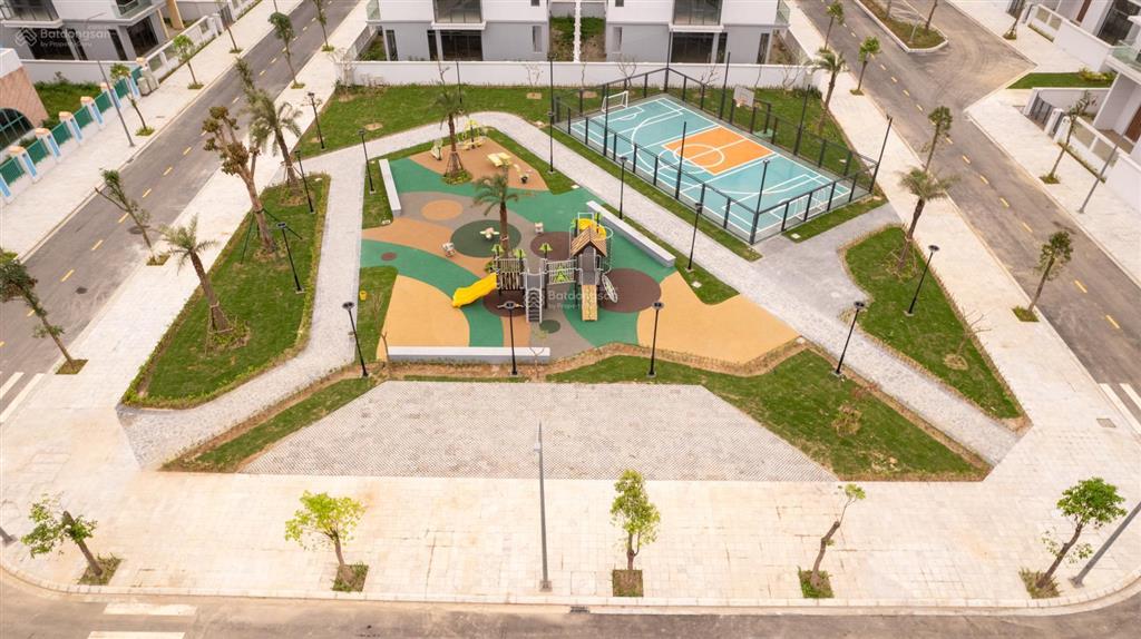 Chủ nhà cần tiền bán gấp căn liền kề sapphire gem  hướng nam  rẻ nhất thị trường