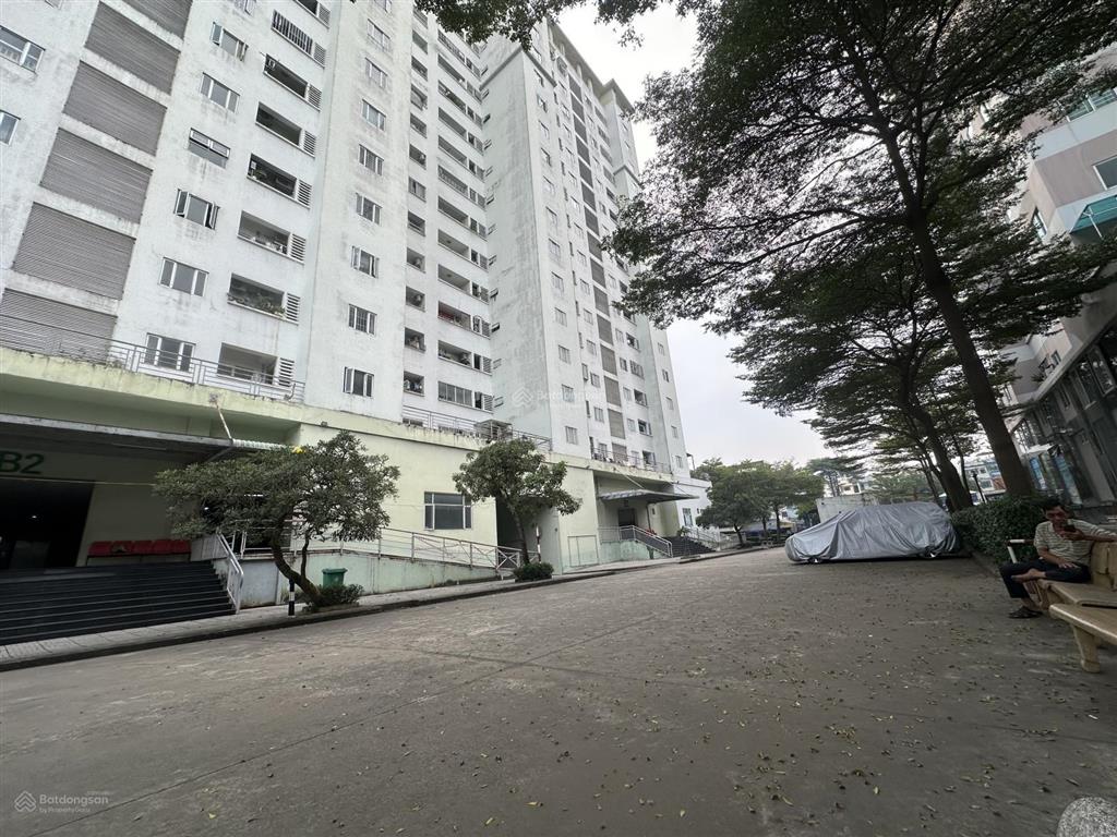 Bán gấp căn hộ nhất lan 3  tân tạo  48,8m2  1 tỷ 950 shr , hổ trợ vay