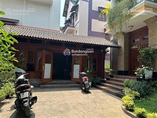 Villa trần não gần sông sài gòn (cách sông chỉ 150m) giá 88 tỷ tl vị trí căn góc dt 487,5 m2