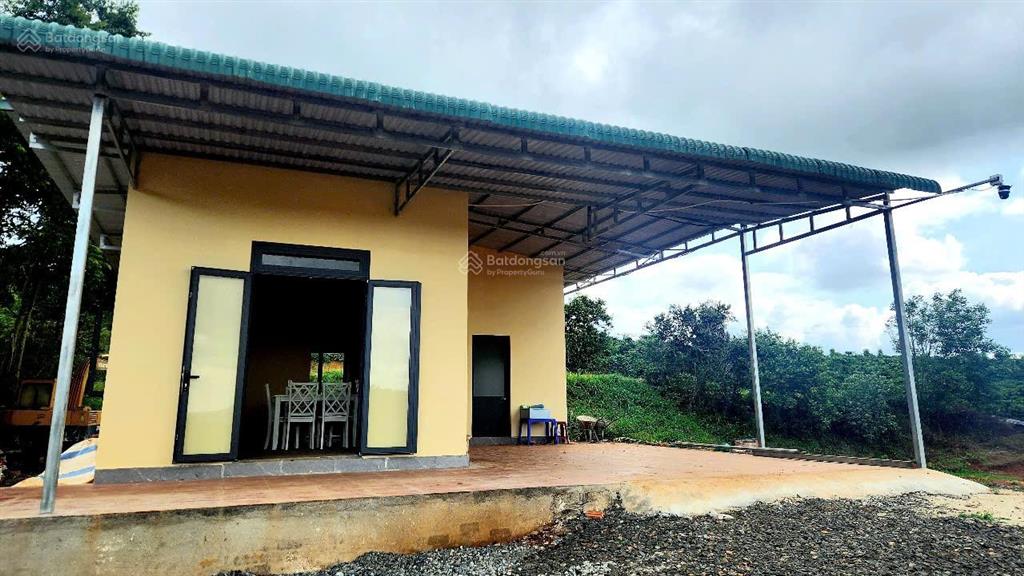 Cần bán mảnh vườn 9.734m2, view đỉnh cao, có đất ở, có nhà đẹp, đã hoàn thiện hạ tầng, rào, cổng