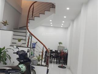 Cho thuê nhà nguyên căn 40m2 x 3n full nội thất ở ngay giá 7tr  0987 859 ***