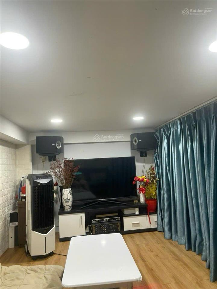Bán nhà sát hxh 4 tầng lê văn sỹ, quận 3, giá 3,8 tỷ, 3pn, 4wc, 0908 274 *** loan nguyễn
