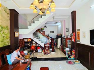 Nhà đẹp giá rẻ 3 tầng btct long thạnh mỹ chỉ 5.2 tỷ