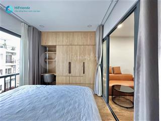 Cho thuê chdv studio  1pn  gần quốc hương, xuân thuỷ  có ban công