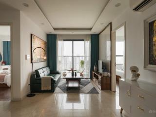 Siêu phẩm view hồ thanh xuân  2 ngủ  dt 81m2  tầng trung với bc đông nam vinhomes d'capitale