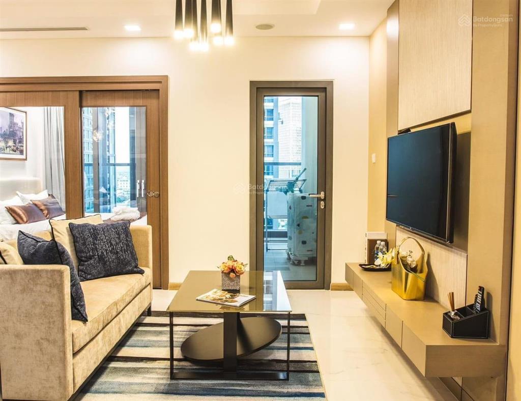 English below  cần bán 1pn 55m2 có sổ hồng tại tháp landmark 81  10,5 tỷ (giá thật).