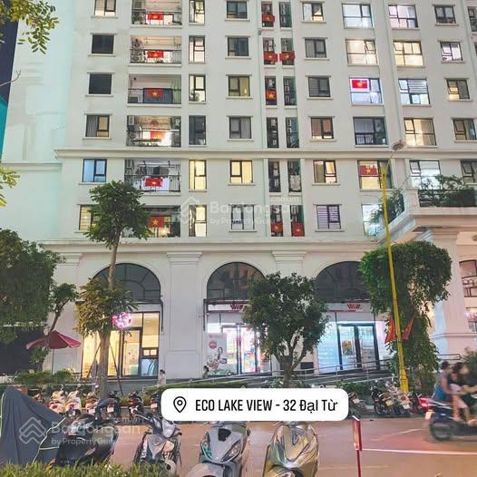 Bán gấp shophouse 51m2 eco lake view, sổ lâu dài, vị trí đẹp, dòng tiền đều