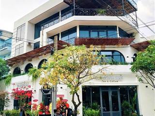 Biệt thự góc 2 mặt tiền đang kinh doanh quán cà phê doanh thu tốt