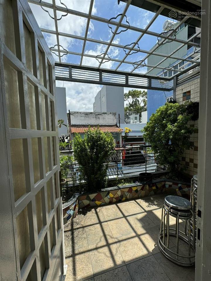 Khu ẩm thực chợ hoa hồ thị kỷ trung tâm quận 10 hxh 6m 50m2 nhà đẹp vuông vức