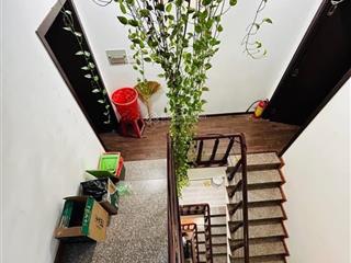 Nguyễn trãi quận 5 nhà đẹp lung linh 4t 46m2 gần phở lệ cách mt chỉ vài căn nhà