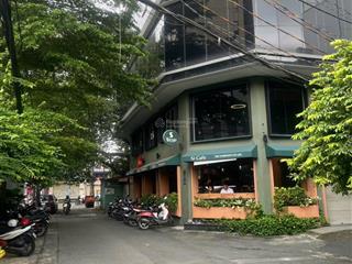 Bán nhà trần hưng đạo 65m2 4tầng 5phòng ngã 4 nguyễn văn cừ ô tô đỗ trước cửa