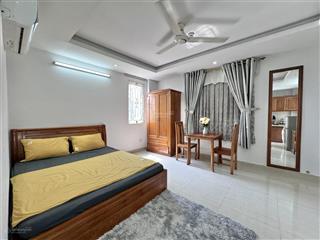 Căn hộ ban công 30m2 ngay bờ kè trường sa, ngã 4 trần quang diệu