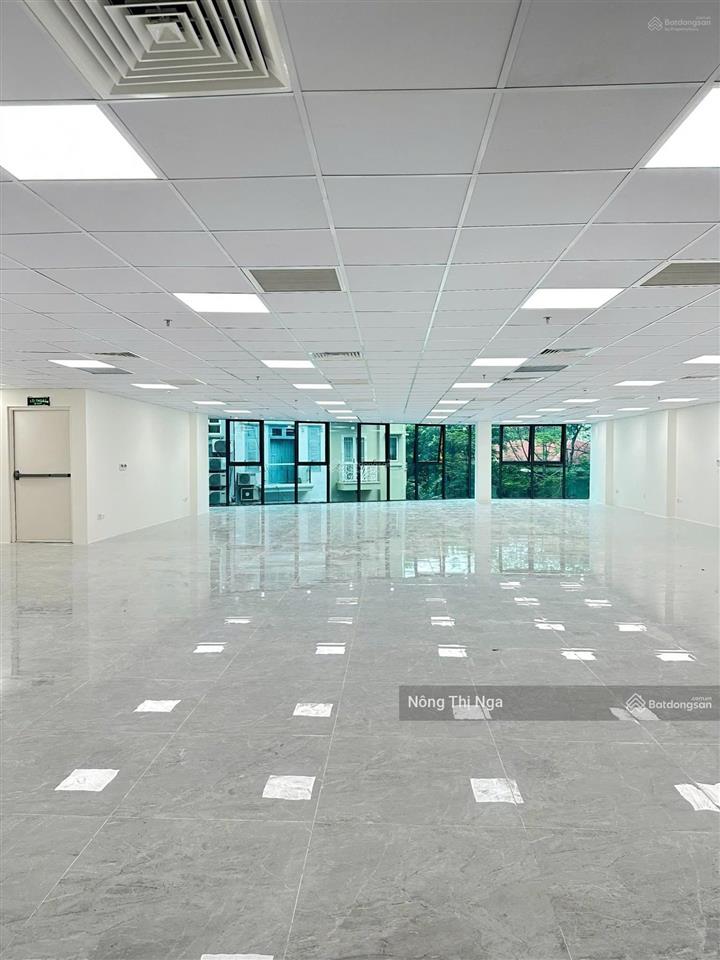 Cho thuê văn phòng tại chung cư ct3 nghĩa đô, giá chỉ từ 305 nghìn/m2/th