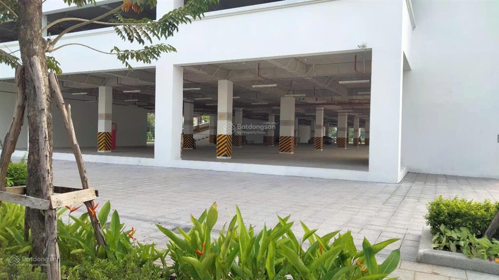 Cho thuê nhà để xe cao tầng tại eurowindow twins park gia lâm  3 tầng, diện tích 3.500m2/tầng