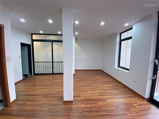 Bán nhà ngõ 141 phố trích sài tây hồ 89m24t mt4m 28,9 tỷ trích sài.
